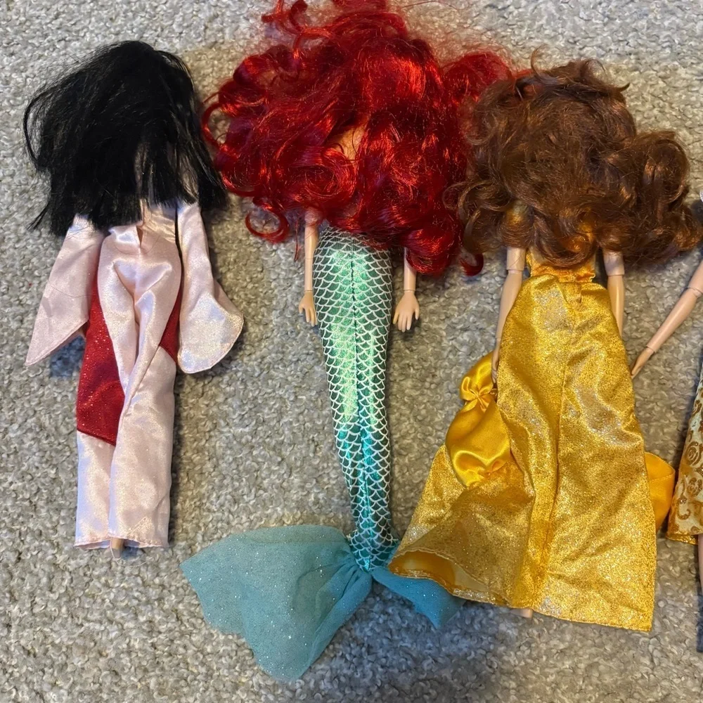 Disney Store Classic Articulated Princess Doll Collection Bundle Rapunzel Belle
